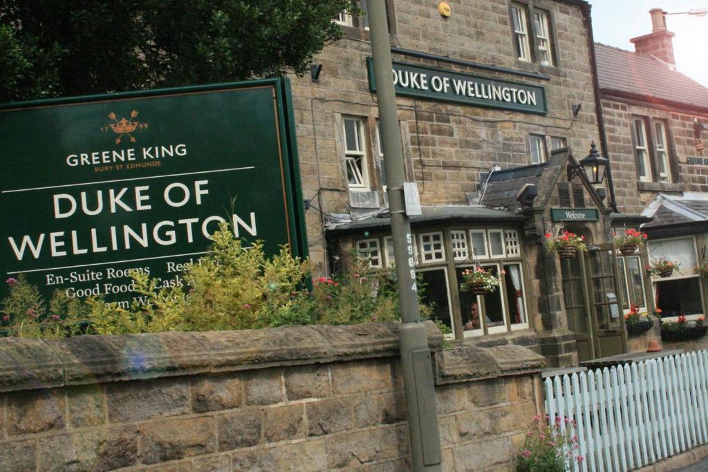 Duke Of Wellington Hotel Matlock  Exterior photo